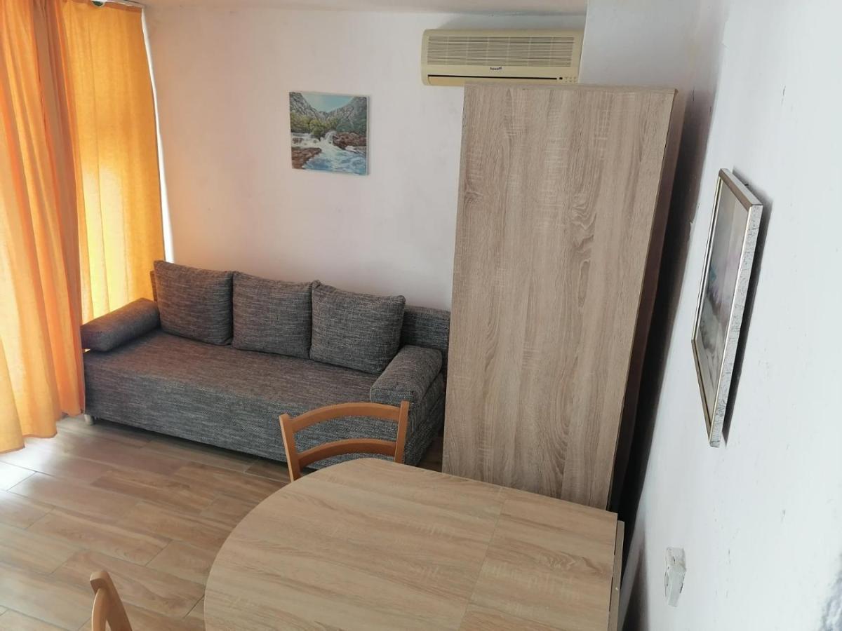Apartman Milica Golubic  Eksteriør bilde