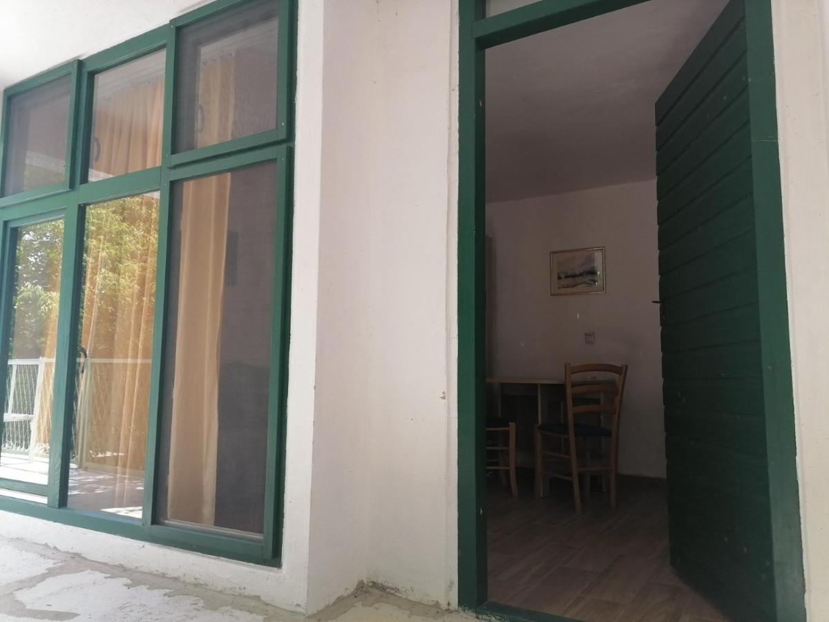 Apartman Milica Golubic  Eksteriør bilde